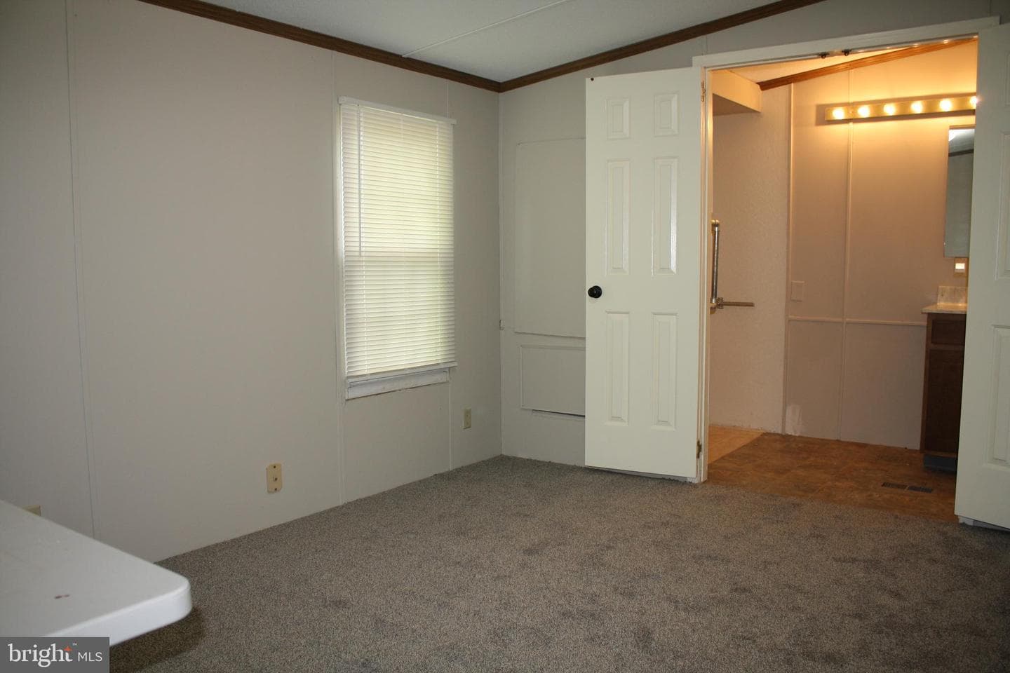 1 Larken Lane photo 7