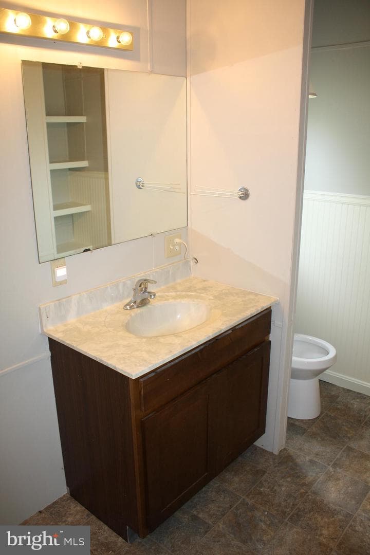 1 Larken Lane photo 8