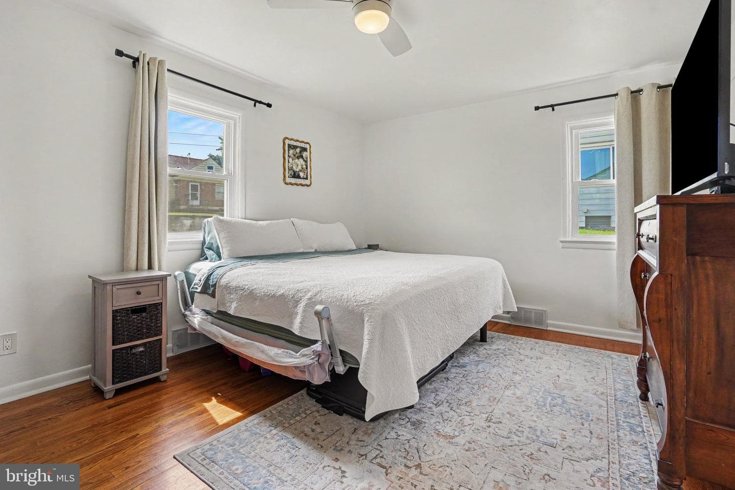 18 Holly Street photo 16