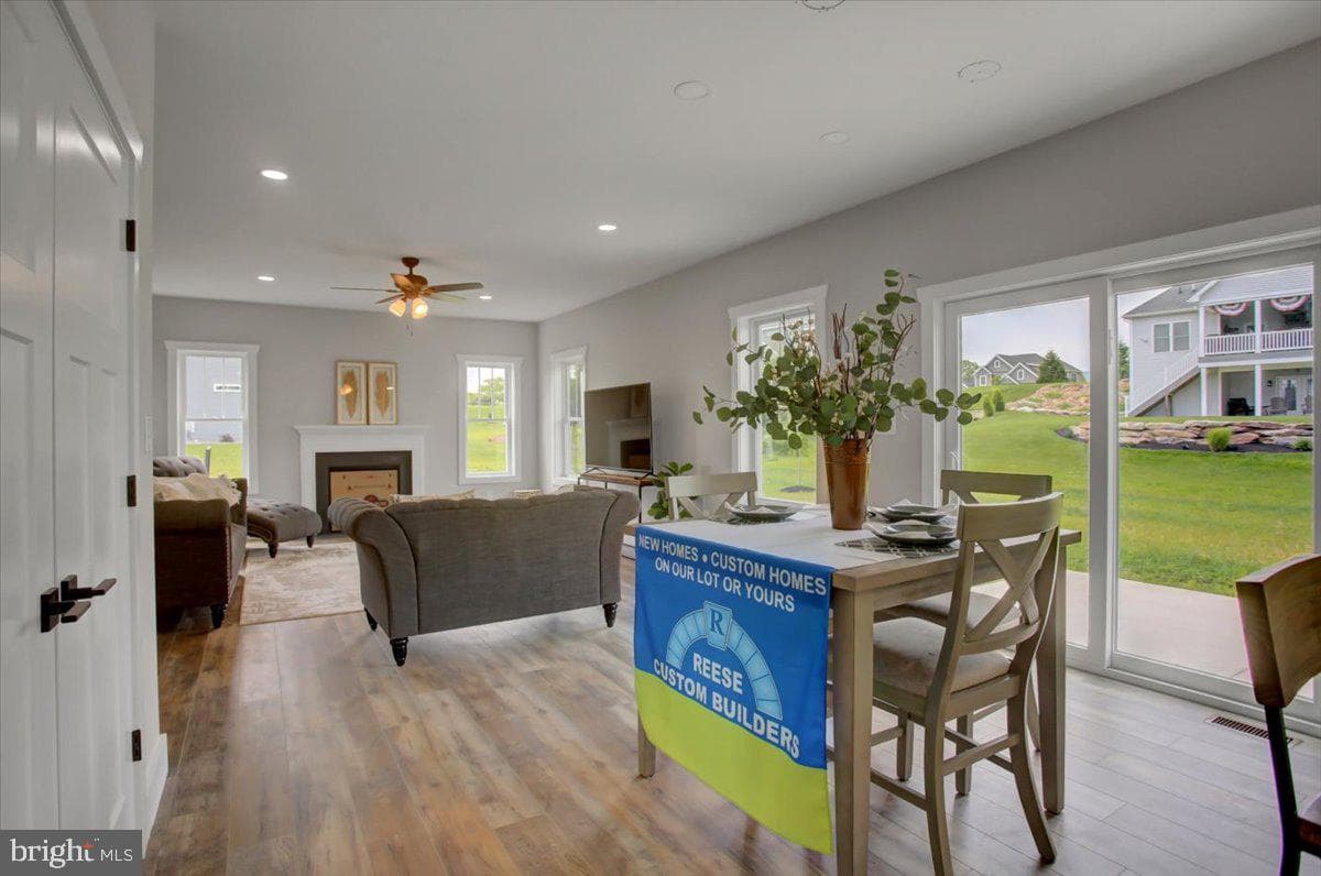 6 Suebecca Drive photo 12