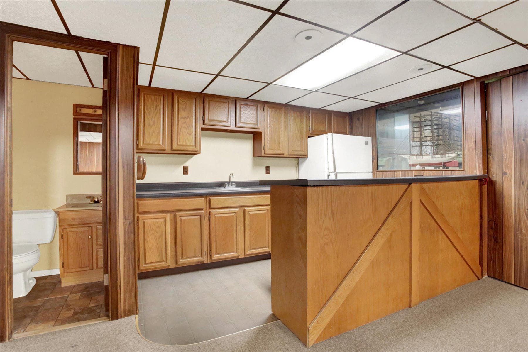 470 Woodcrest Drive photo 40