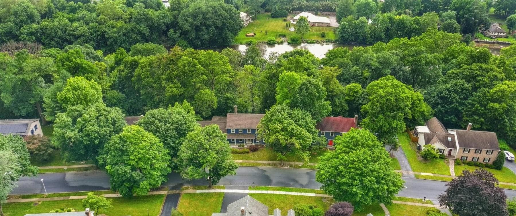470 Woodcrest Drive photo 48