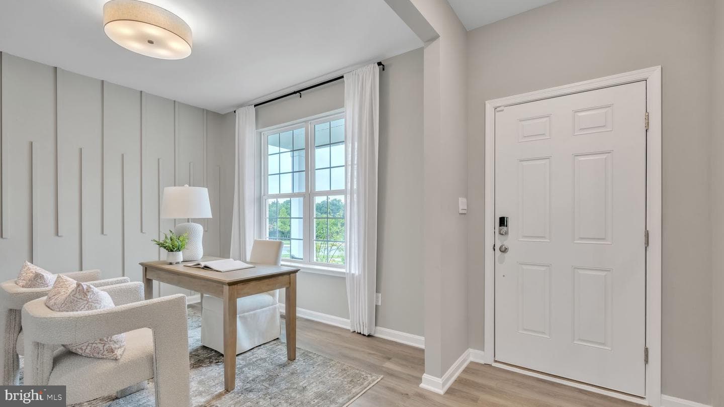 40 Bennington Way photo 4