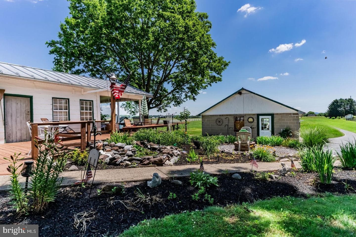 895 Eppley Road photo 33