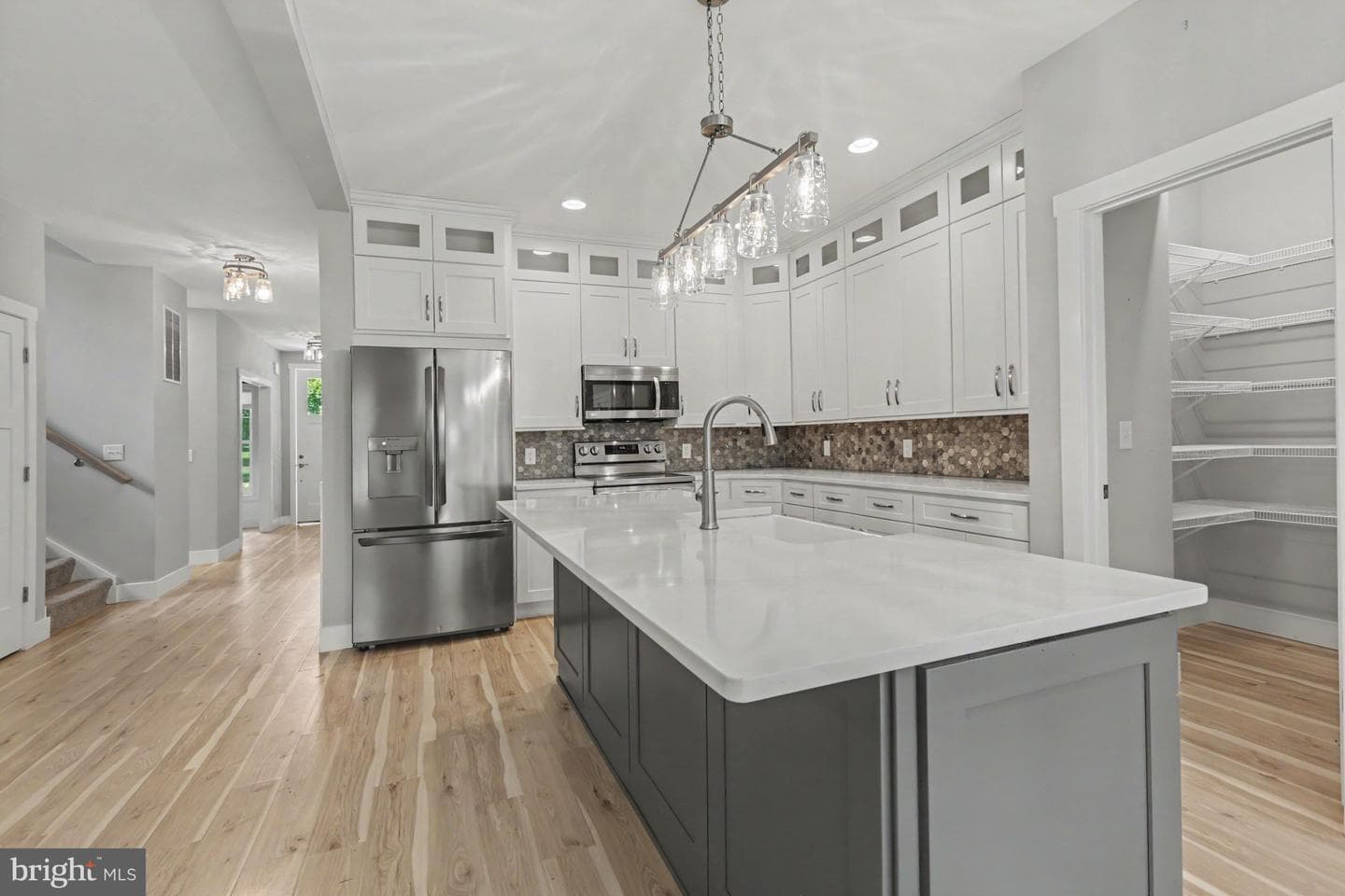 826 Sandbank Road photo 11
