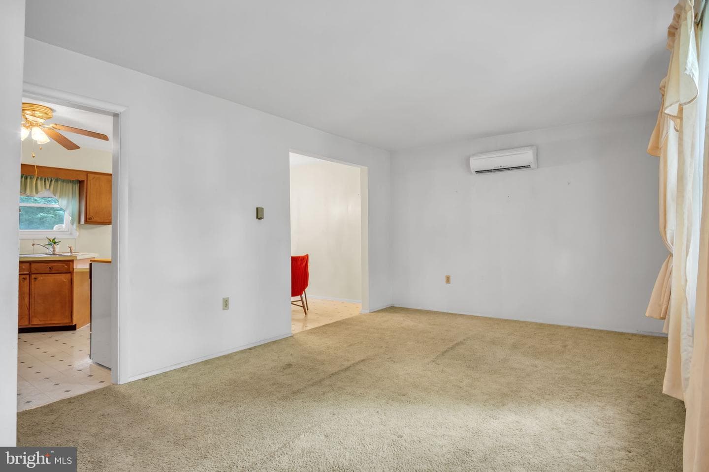 6054 Edward Drive photo 10