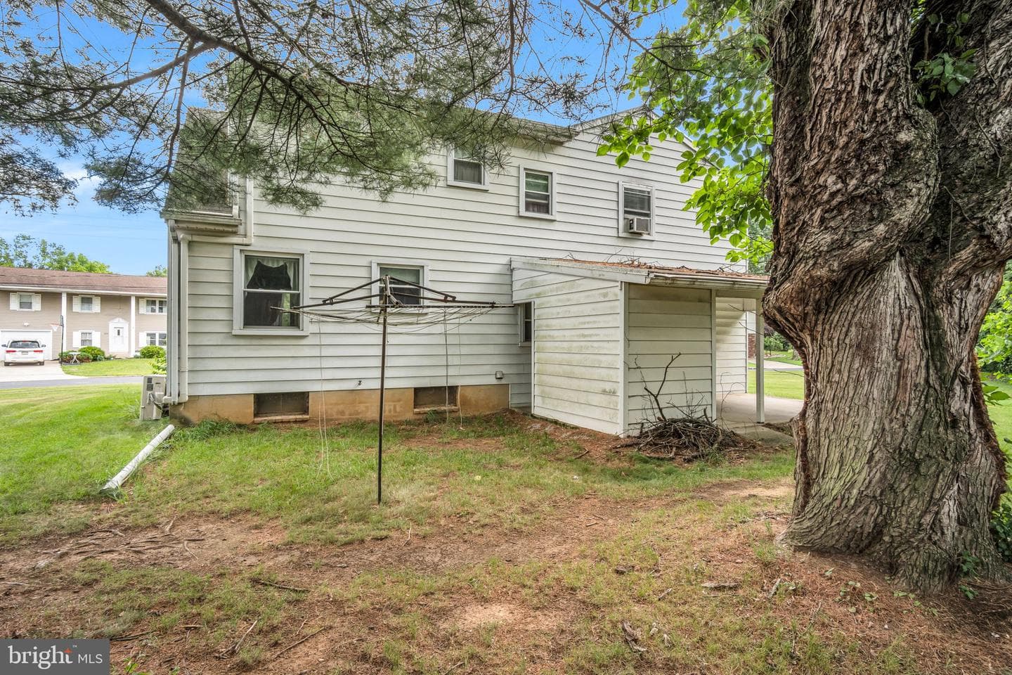 6054 Edward Drive photo 32