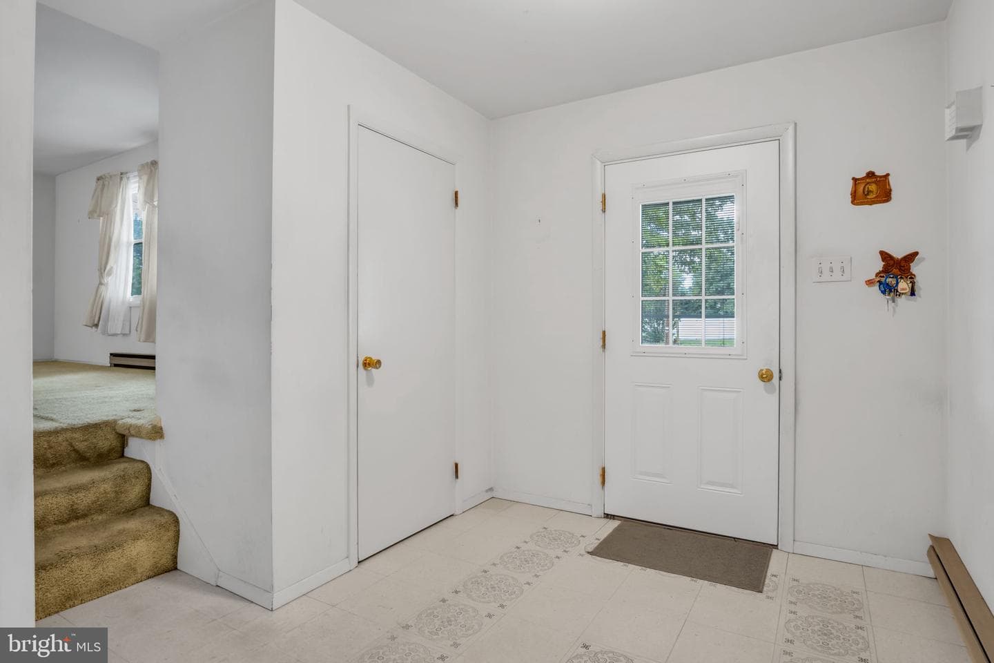 6054 Edward Drive photo 5