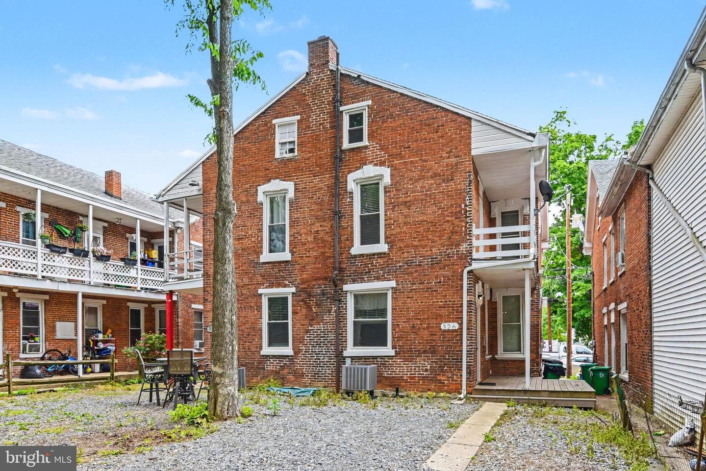 326 N College Street photo 21
