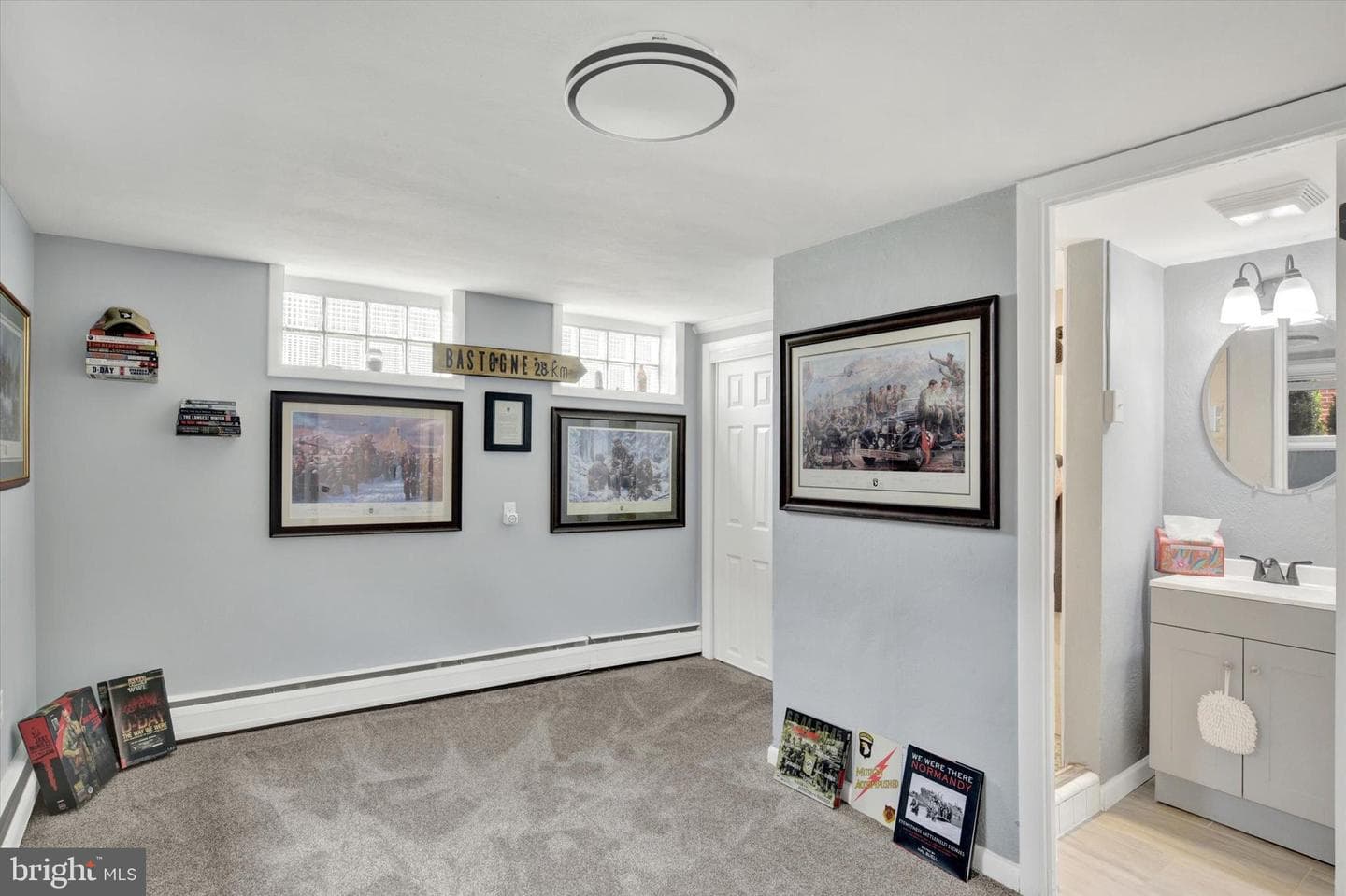 640 Walton Street photo 15
