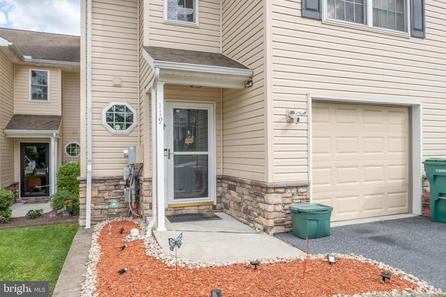 119 Bungalow Road photo 3