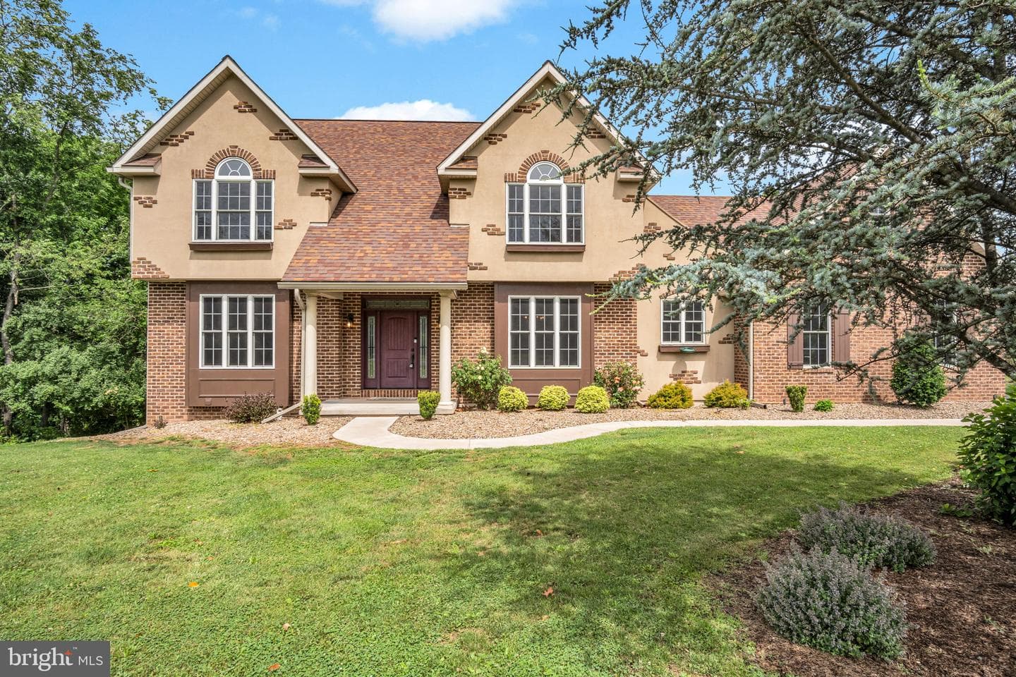 4002 Glenfinnan Place, Mechanicsburg