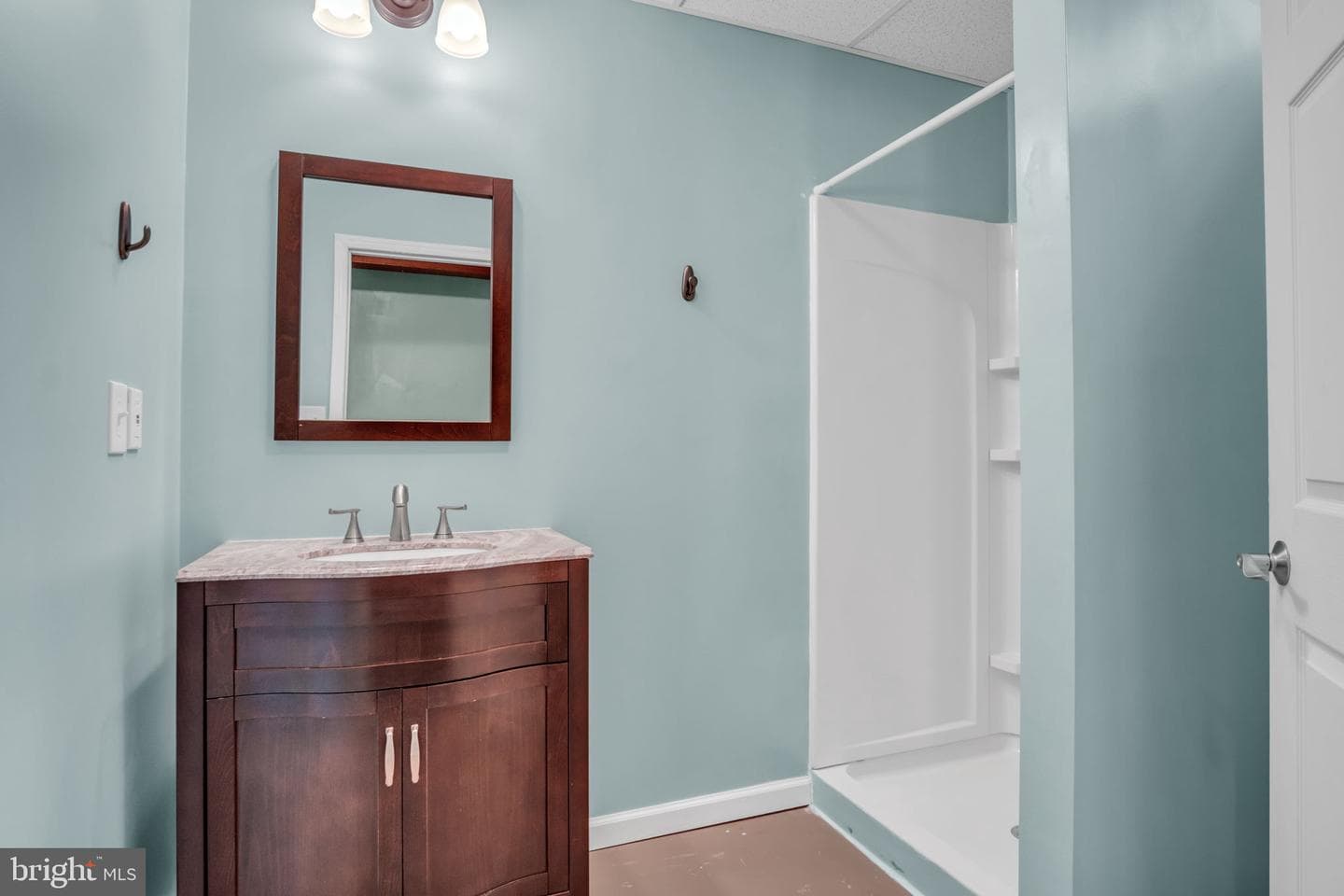 4002 Glenfinnan Place photo 38