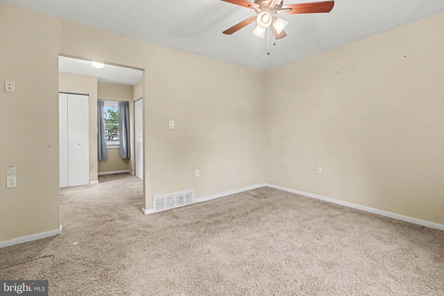 809 Grantham Road photo 16