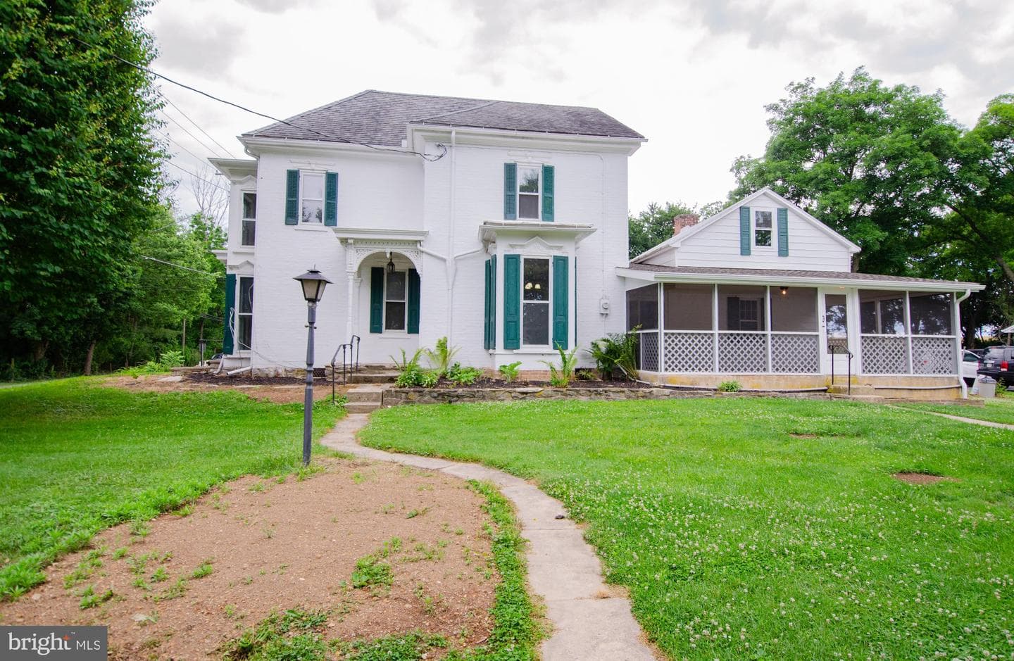 2615 Walnut Bottom Road photo 4