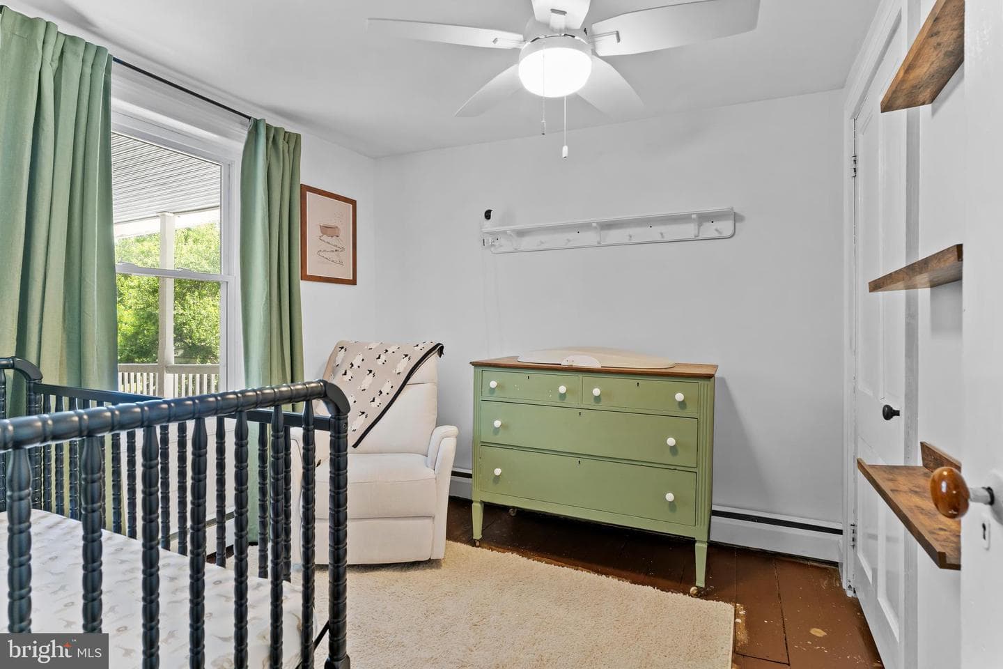 51 Leeds Road photo 32