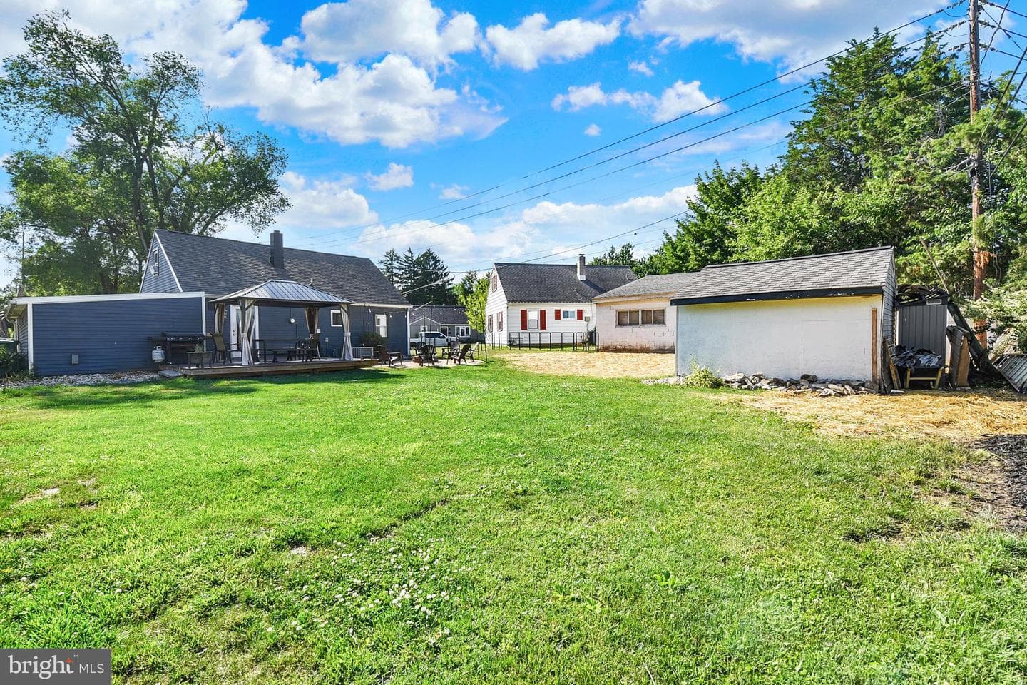 313 Charles Road photo 19