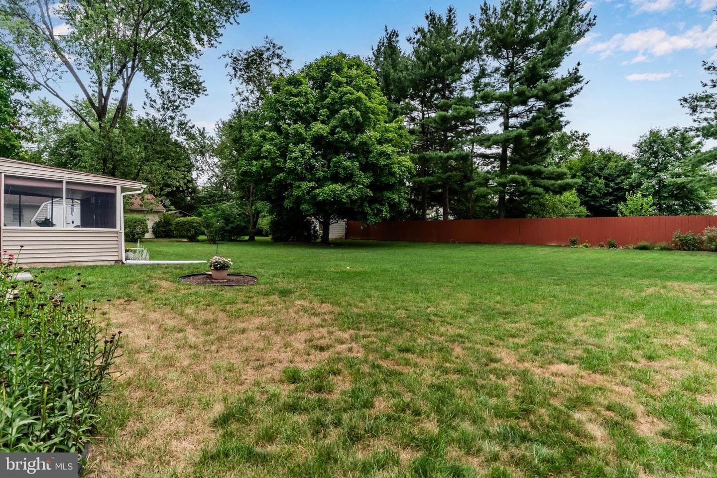 120 Darr Avenue photo 31
