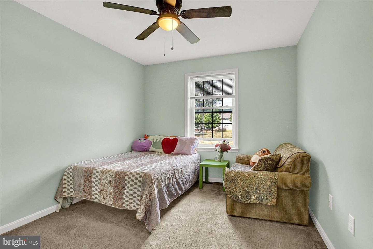 349 Melbourne Lane photo 22