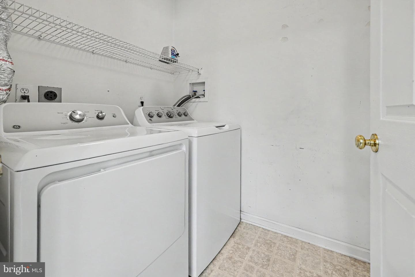 57 Nottingham Drive photo 16