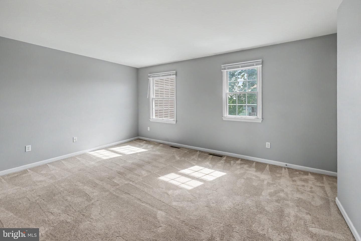 57 Nottingham Drive photo 19
