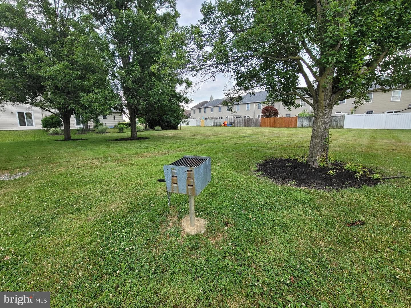 57 Nottingham Drive photo 35