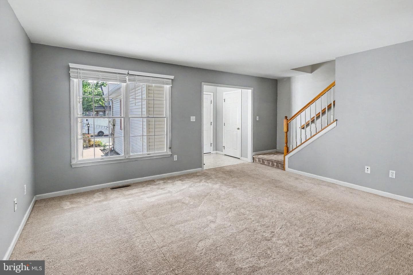 57 Nottingham Drive photo 8