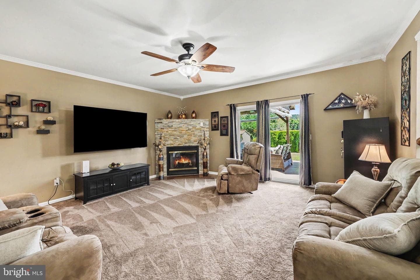 9 Blue Spruce Drive photo 5