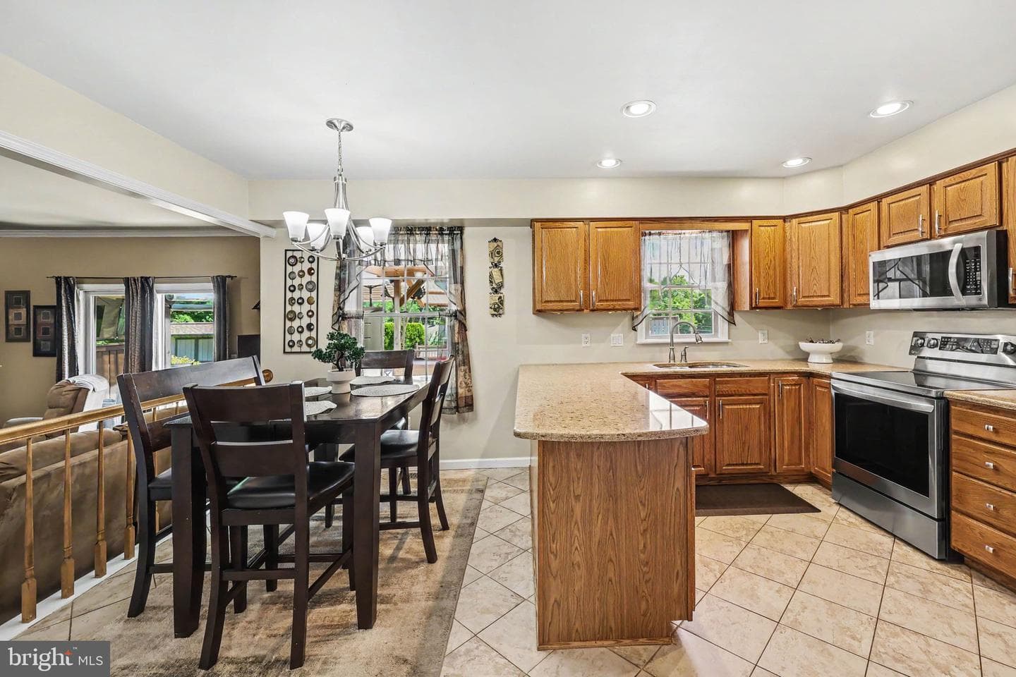 9 Blue Spruce Drive photo 9