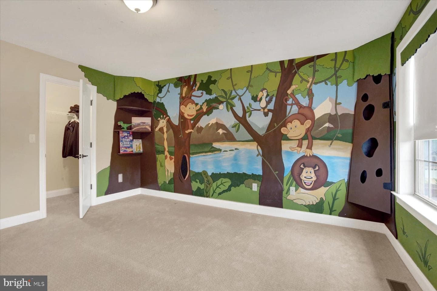 745 Grandon Way photo 46