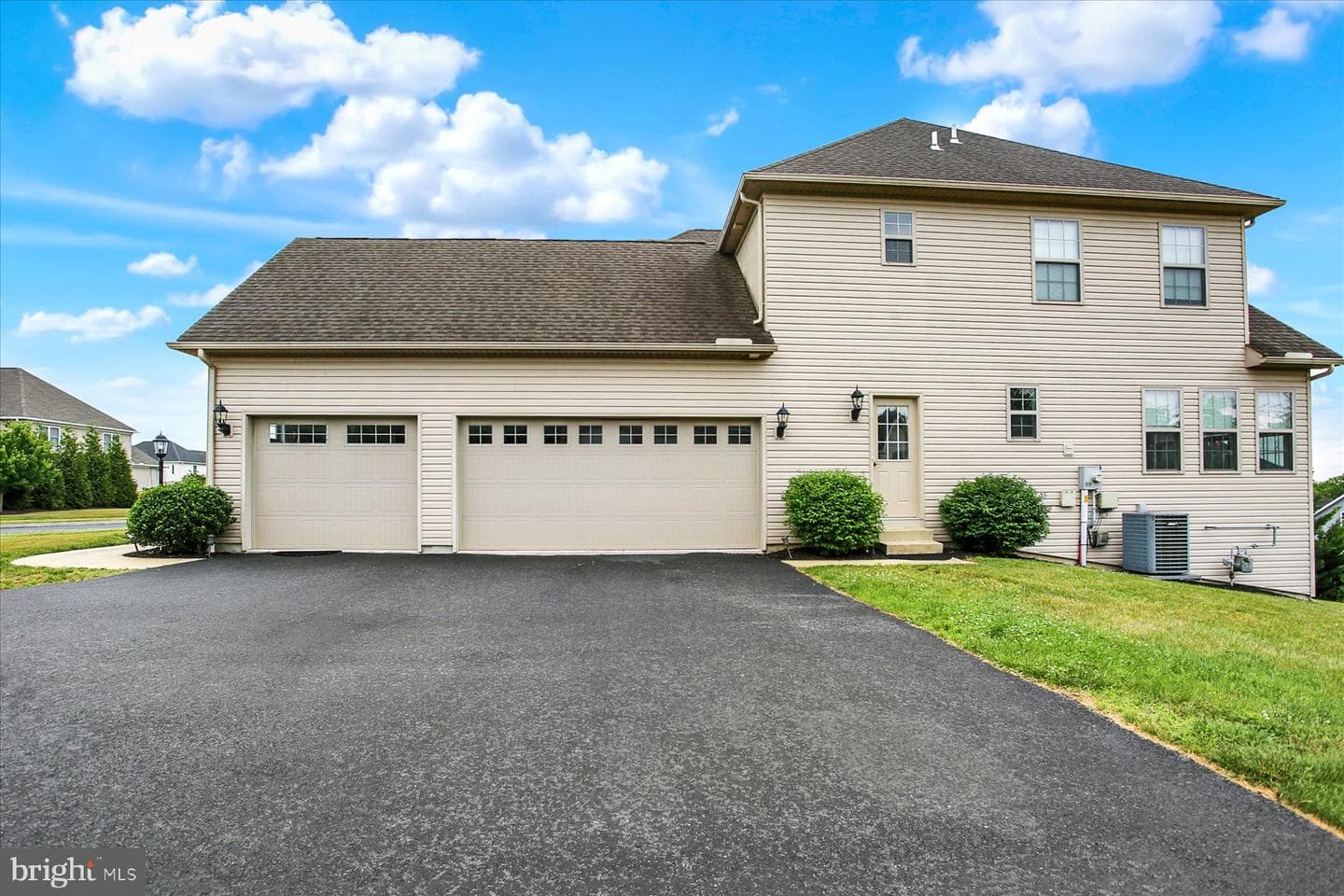 745 Grandon Way photo 66