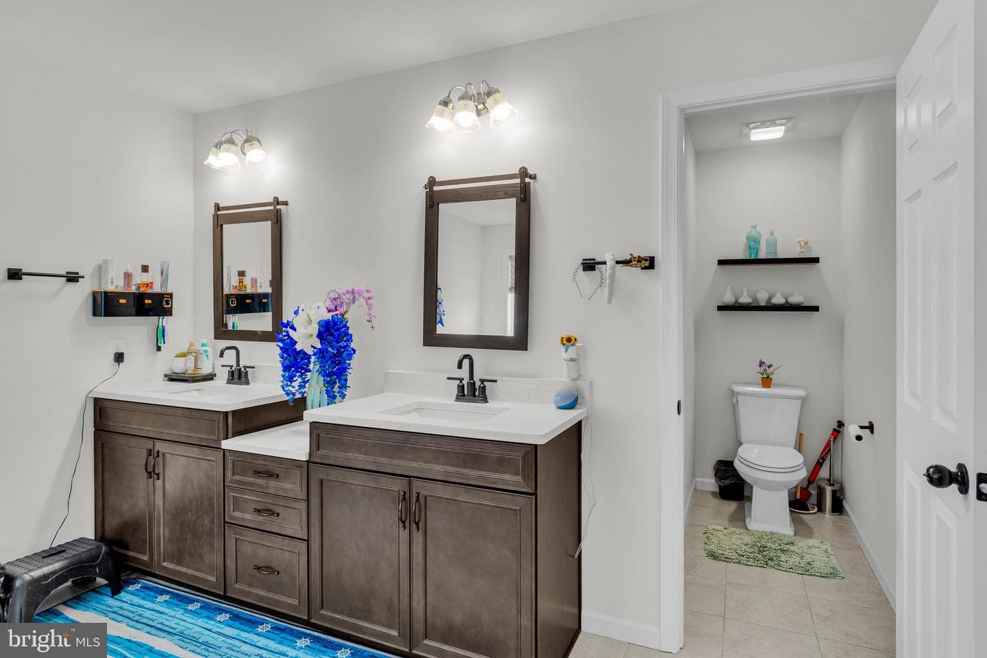 4555 Lark Meadows Drive photo 34