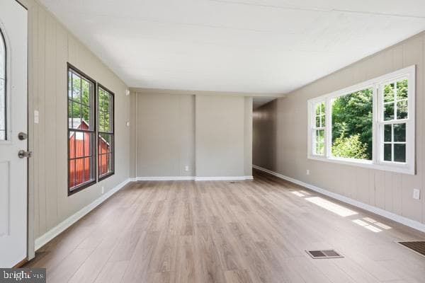 6 Magnolia Lane photo 5