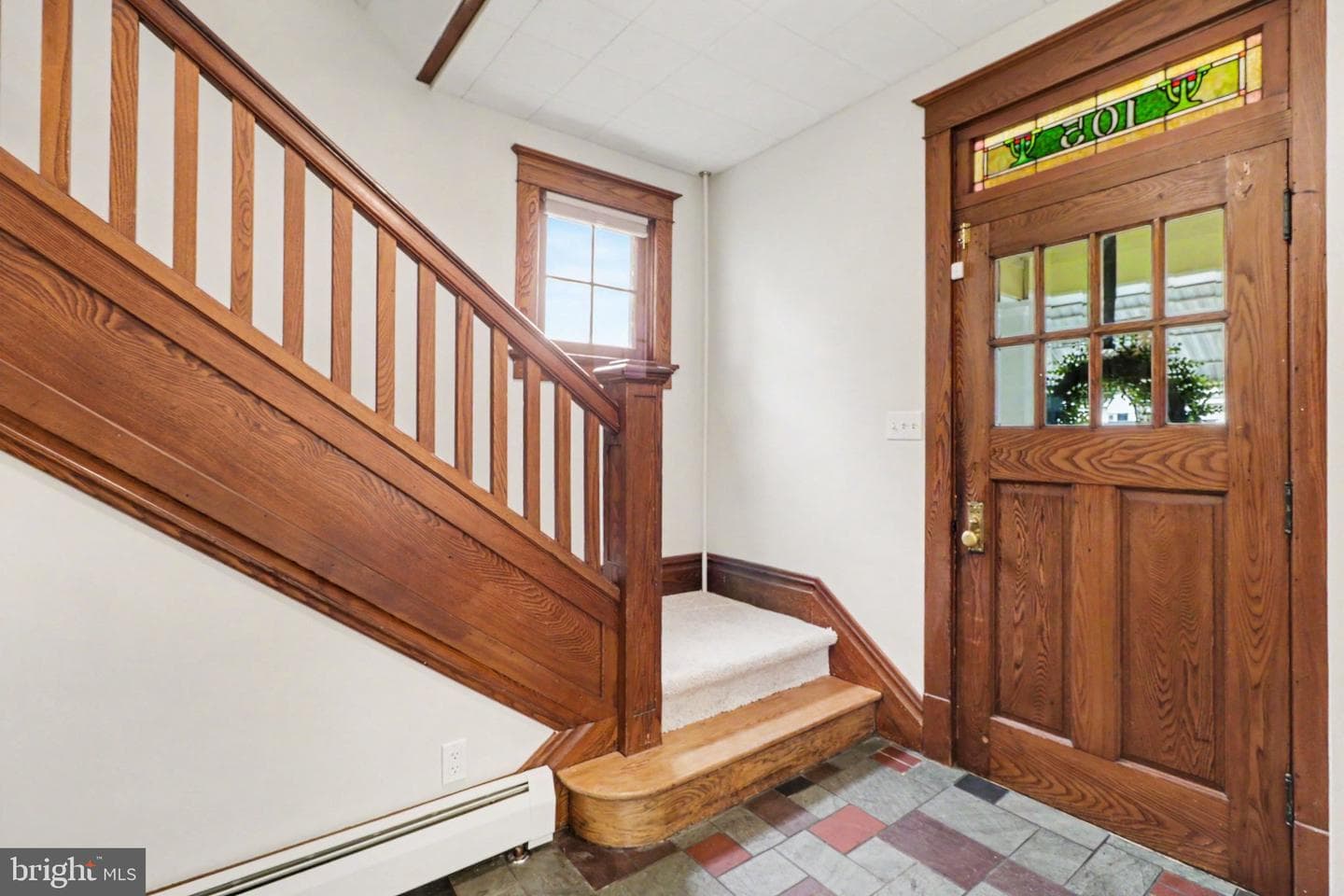 105 E Keller Street photo 3