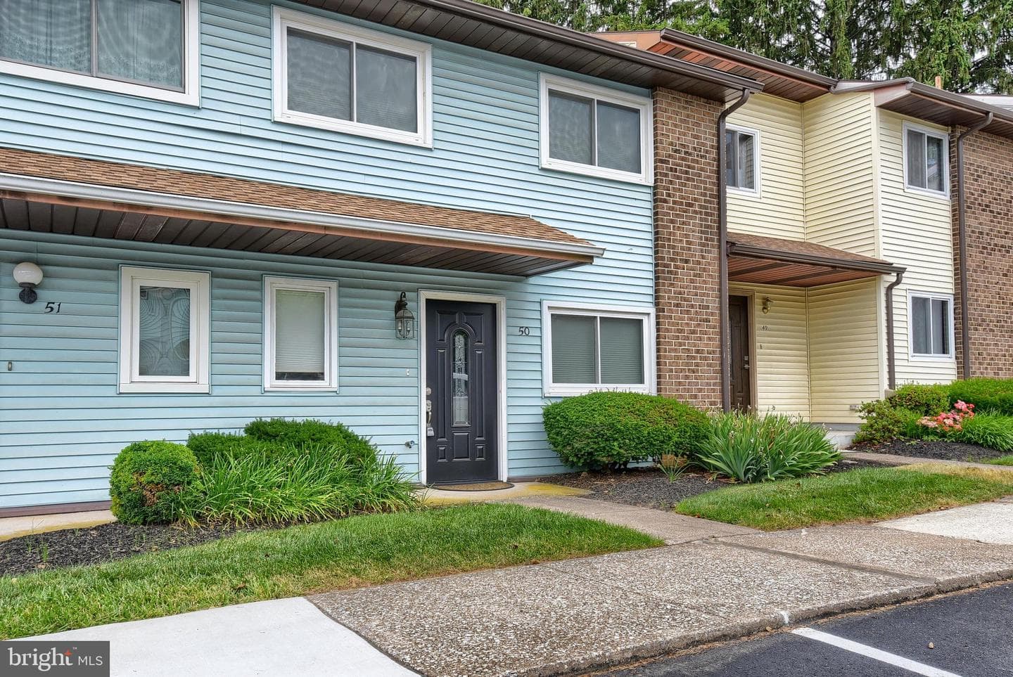 50 Drexel Place photo 3
