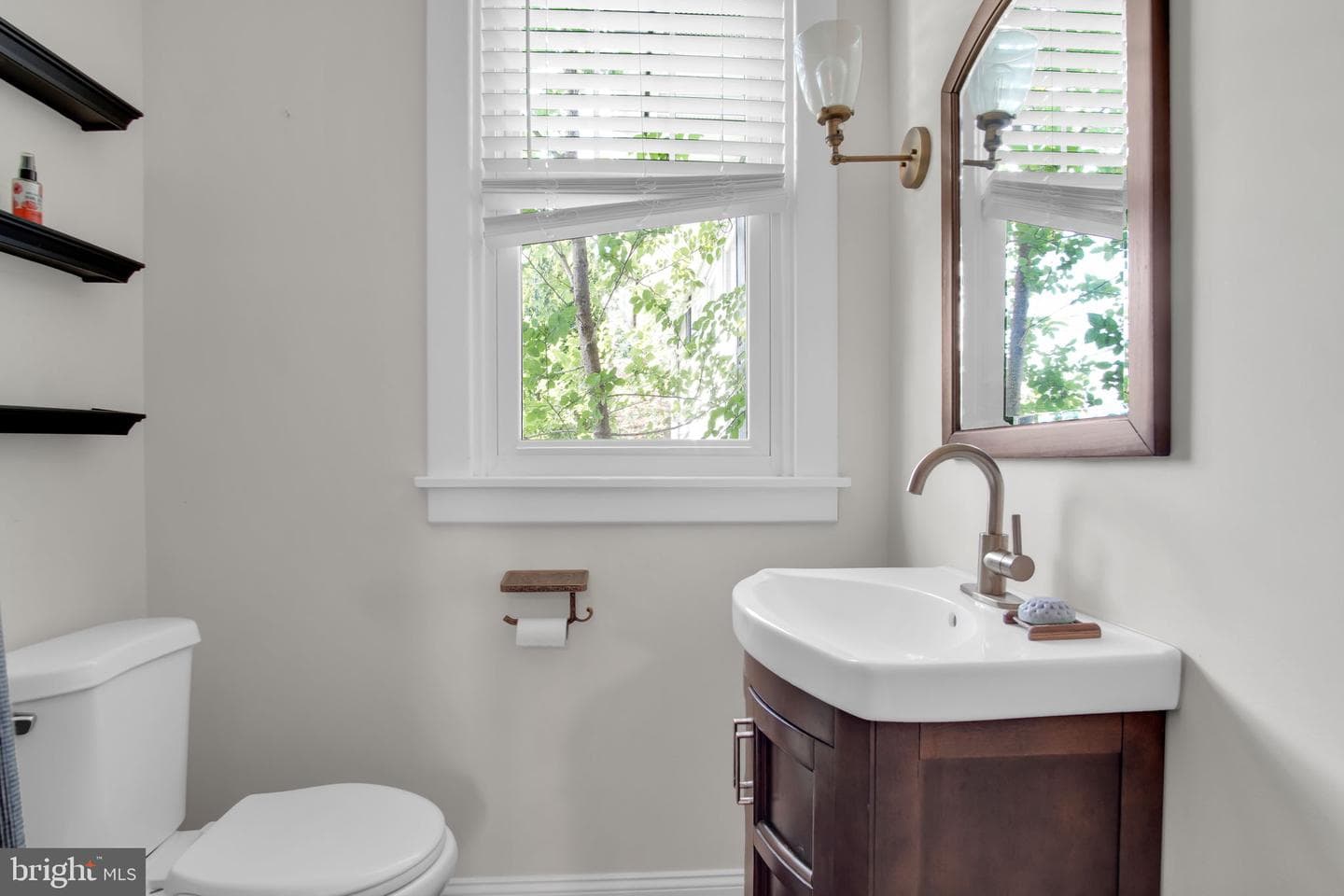 337 Franklin Street photo 16
