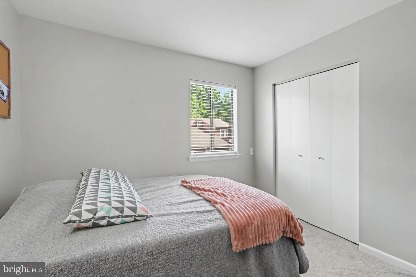 223 Lee Ct photo 17