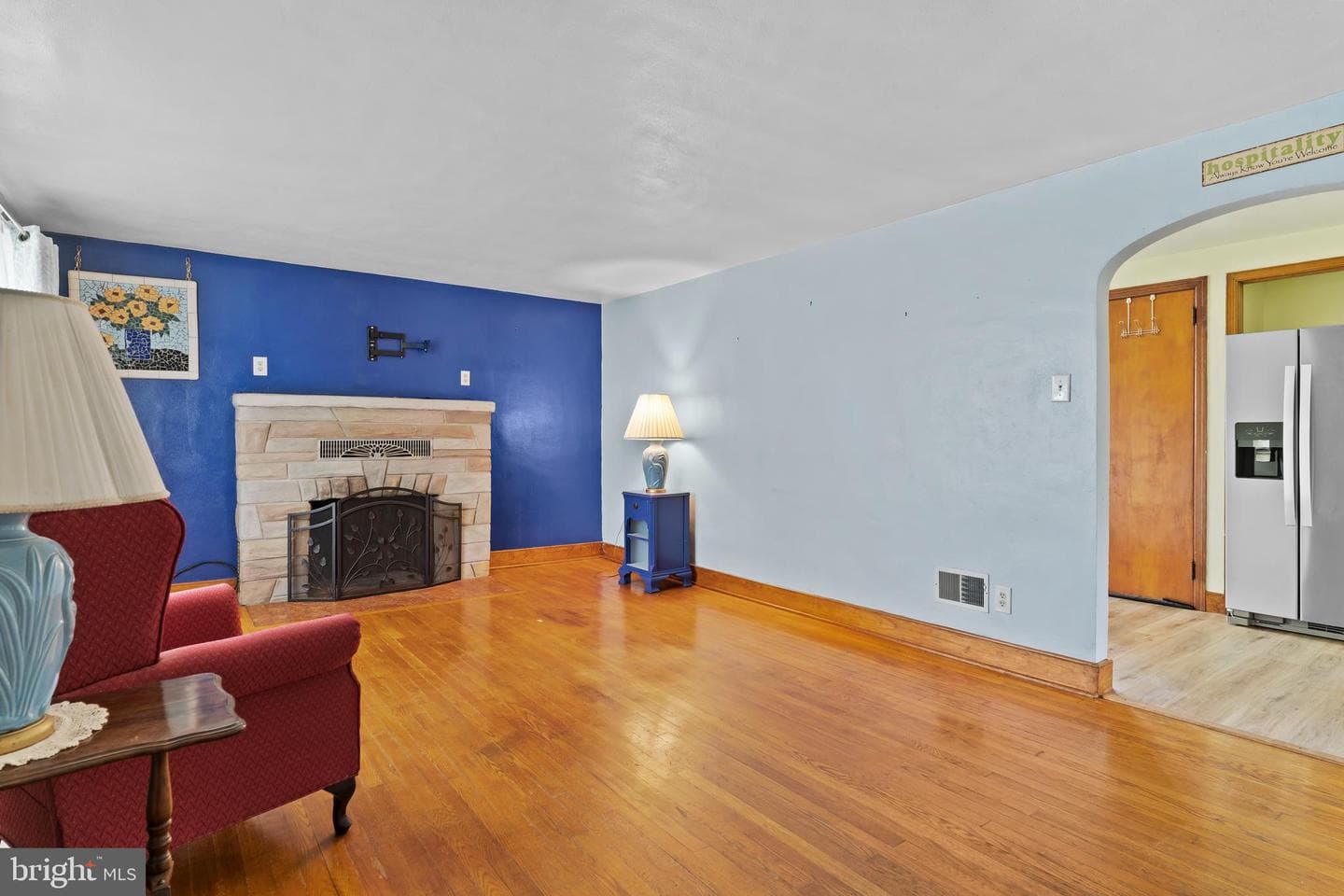 1883 George Avenue photo 4