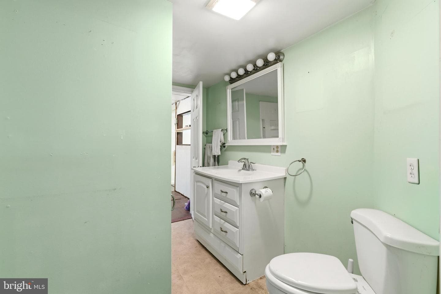 200 Creekside Drive photo 18