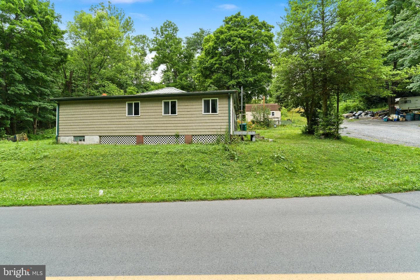 200 Creekside Drive, Enola
