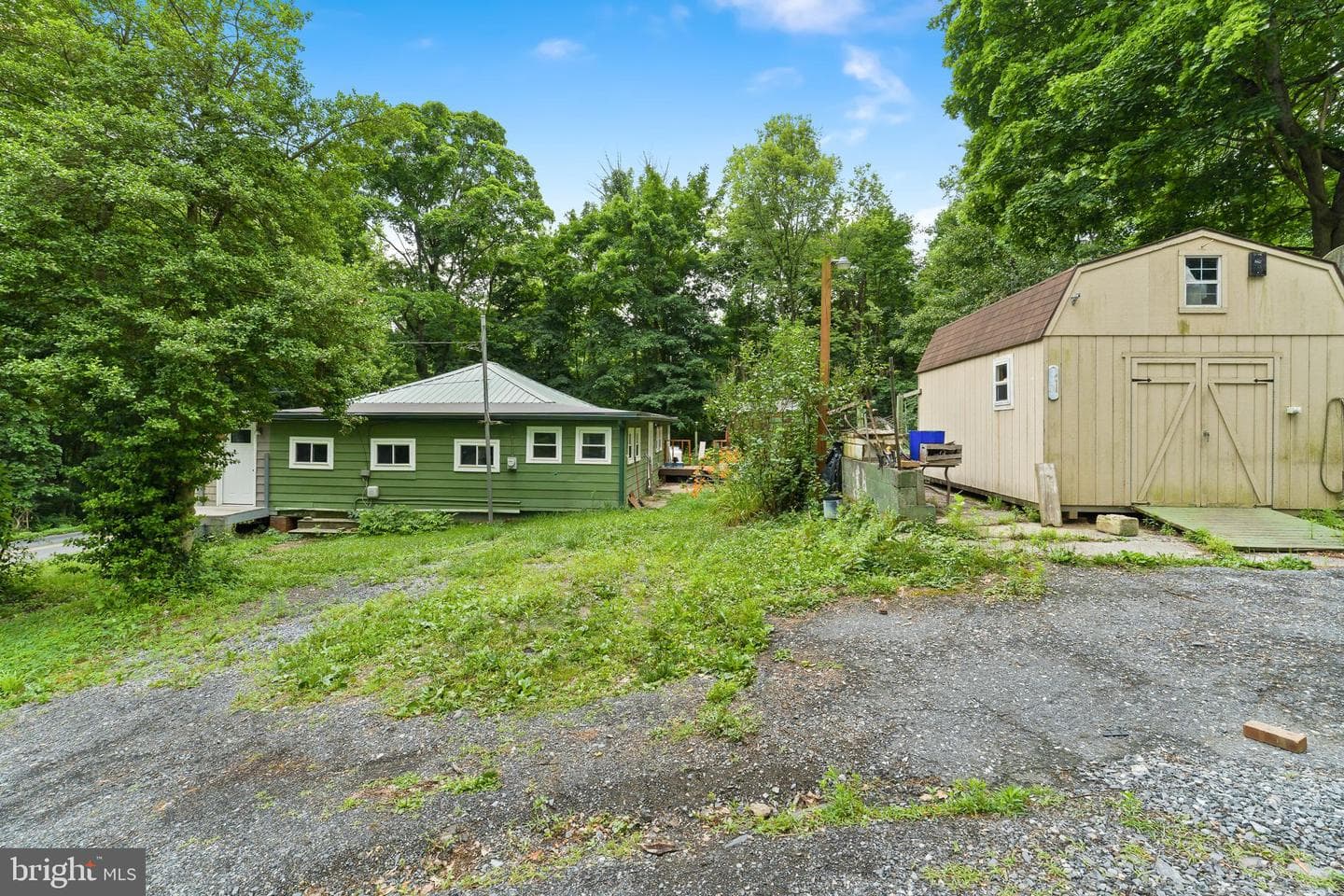 200 Creekside Drive photo 4