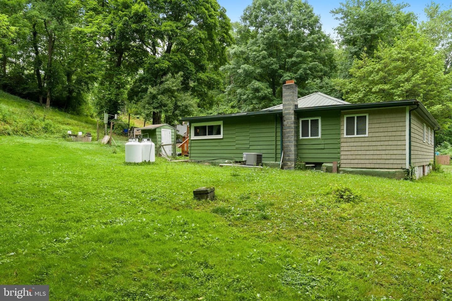 200 Creekside Drive photo 5