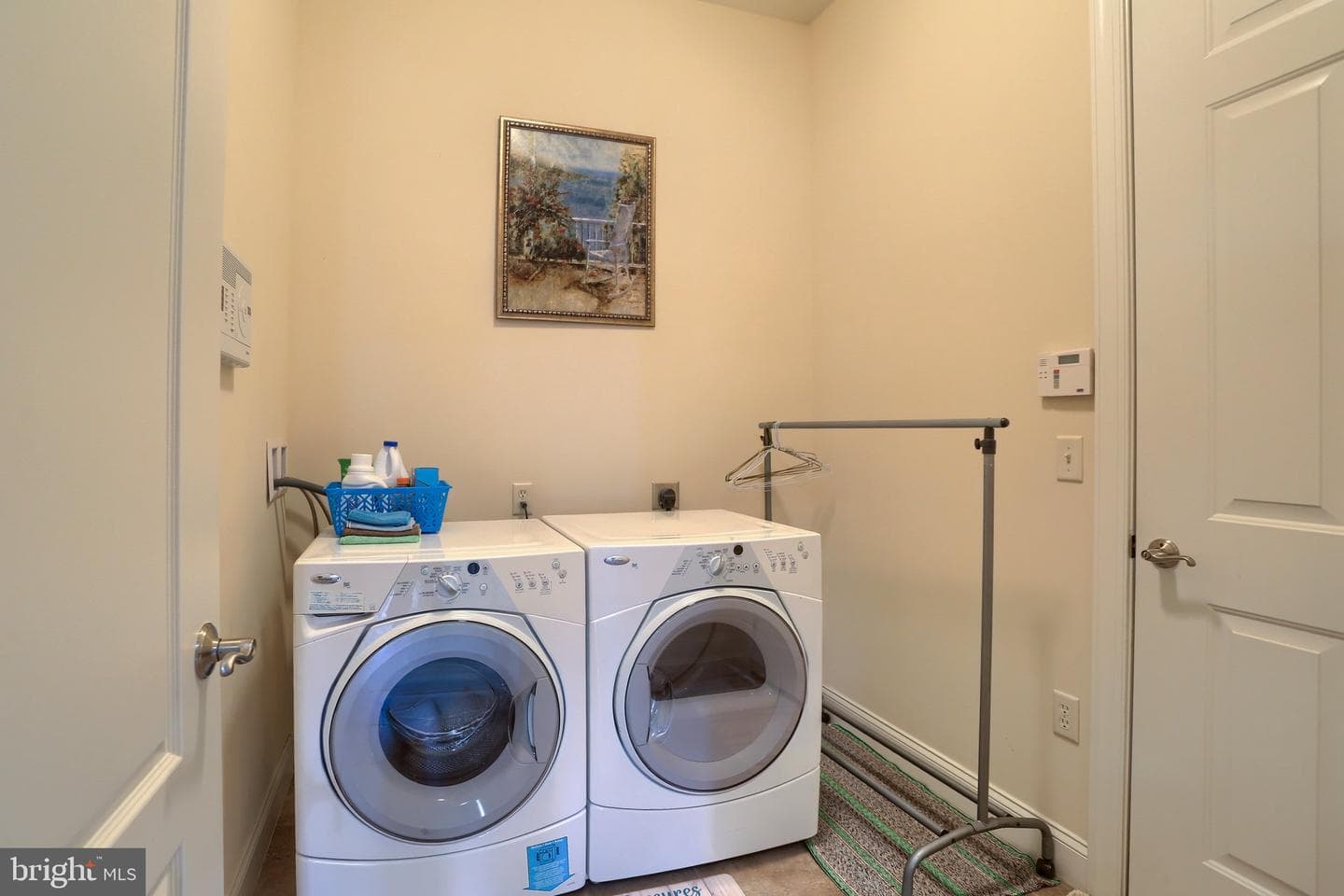425 Carmella Dr photo 21