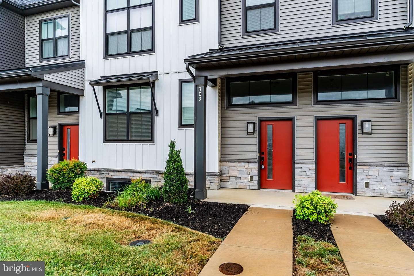 303 Estate Drive, Mechanicsburg