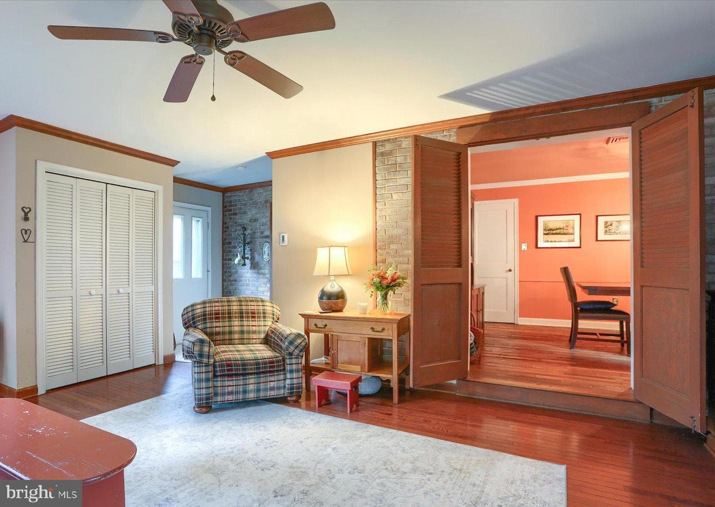 221 Bailey Street photo 18