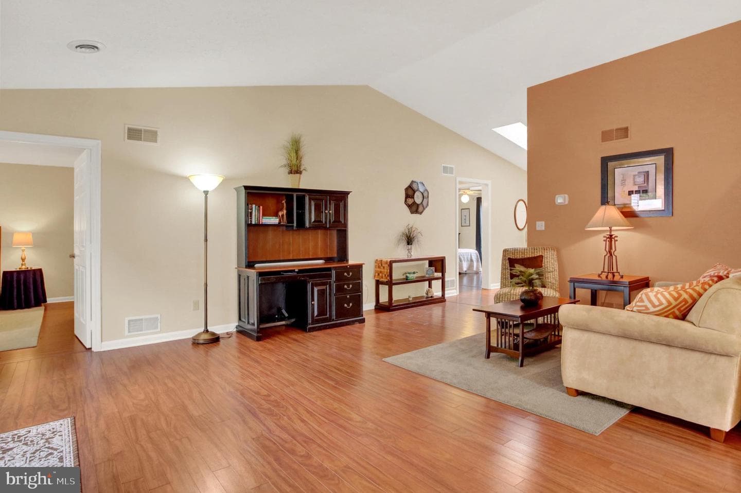 63 Greenspring Drive photo 15