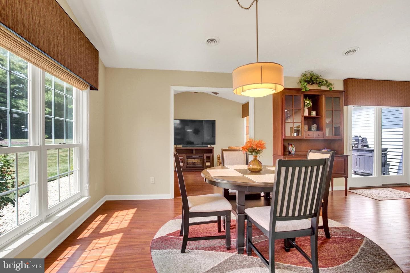 63 Greenspring Drive photo 8