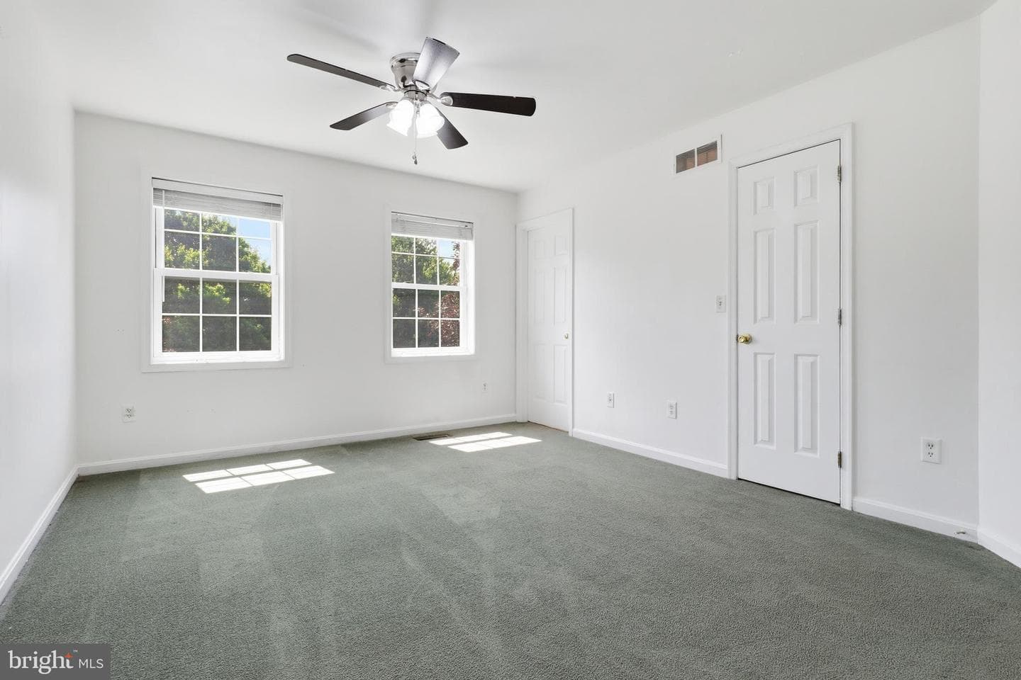 2 Forgedale Dr photo 30