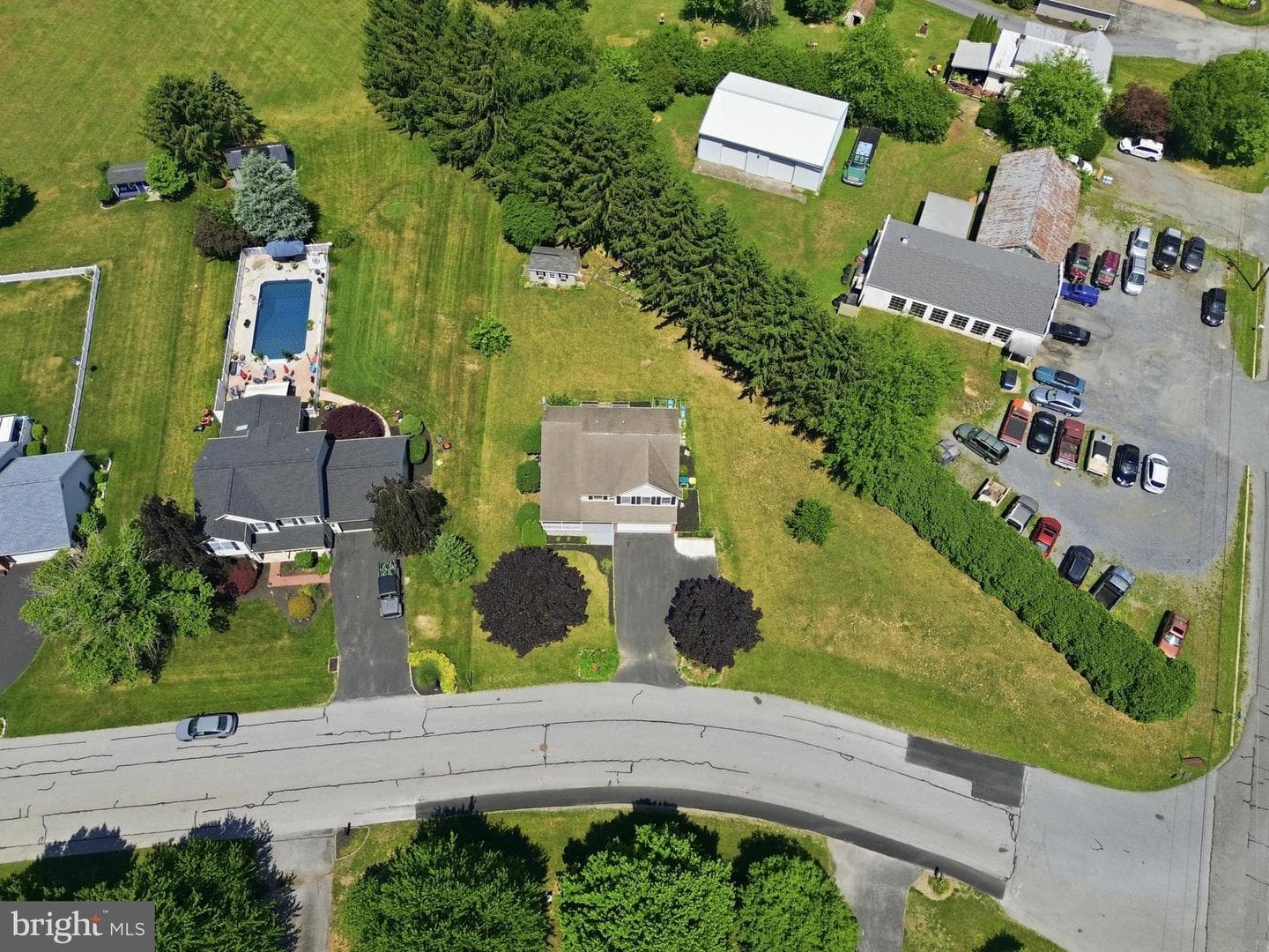 2 Forgedale Dr photo 44