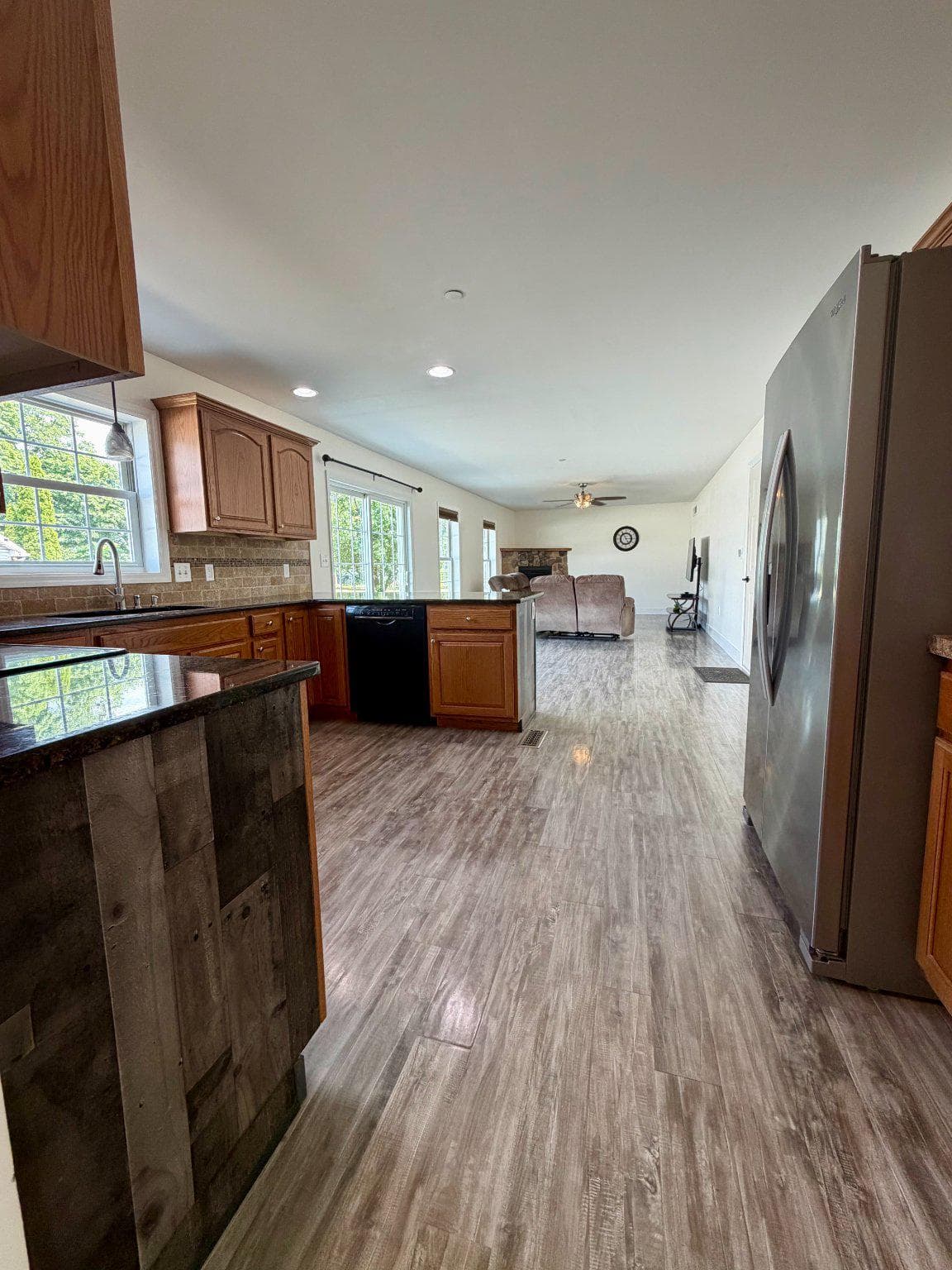 222 Chester Road photo 9